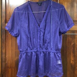 Woman's size Large Banana Republic Shirt